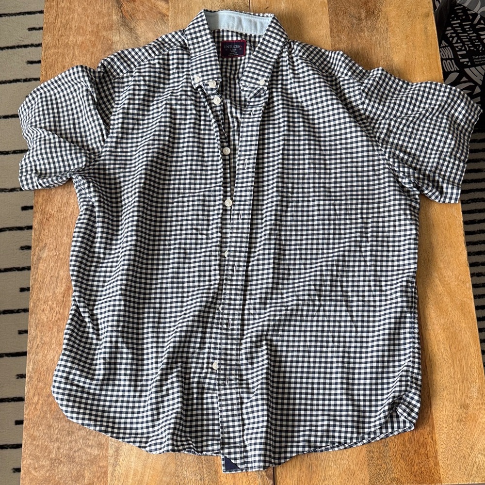 UNTUCKit navy and White Gingham Men's Shirt